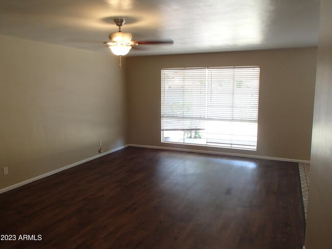 Building Photo - 1125 W Colter St