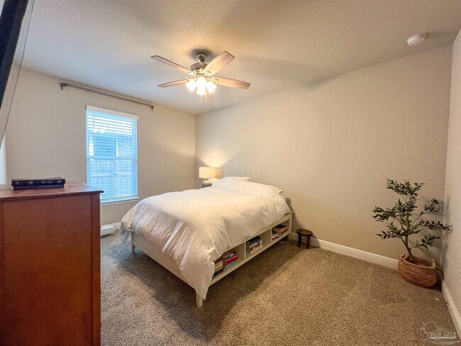 Building Photo - 5322 Parkside Dr