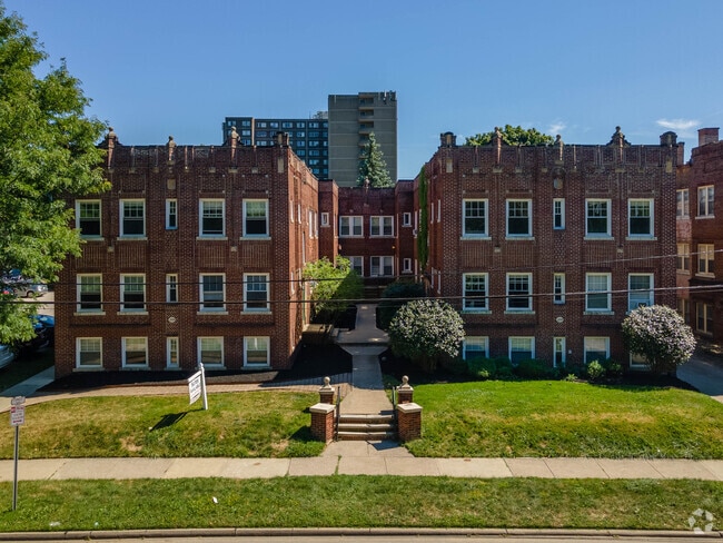 Primary Photo - The Hannah Apartments