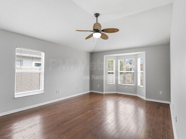 Building Photo - 7632 Blue Spring Dr