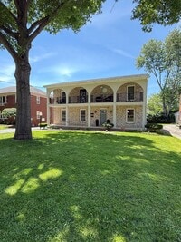 Building Photo - 5240-5242-5242 Old Oxford Ln