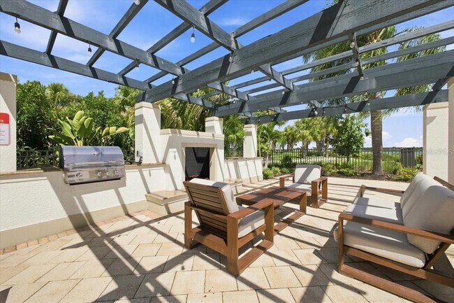 Building Photo - 920 Tidewater Shores Loop