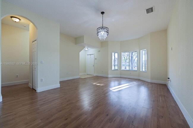 Building Photo - 1947 SE 24th Terrace