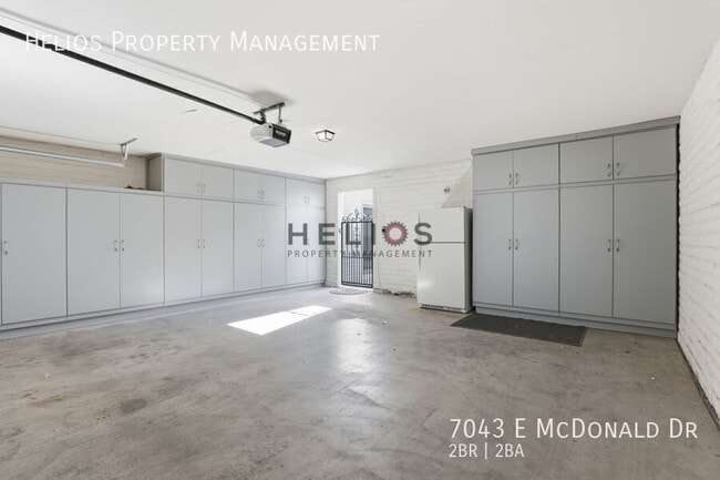 Building Photo - 7043 E McDonald Dr