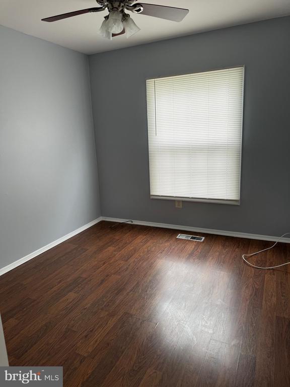 Building Photo - 96 Ewing Dr