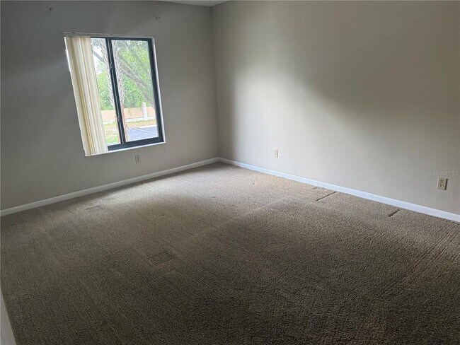Building Photo - 8215 Sun Spring Cir