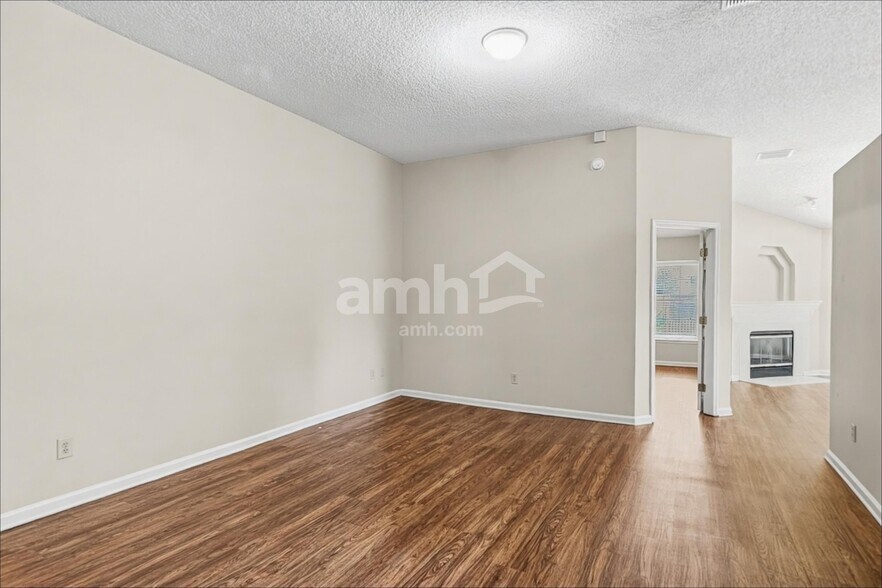Building Photo - 1819 Harbor Island Dr