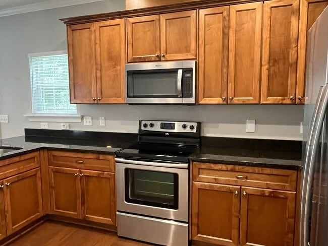 Building Photo - Canterbury Farms in Grovetown