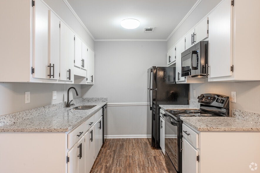 KITCHEN - Brickton Place