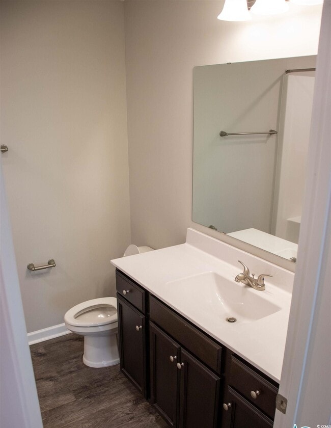 Building Photo - 720 Charter Dr