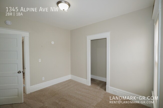 Building Photo - 1345 Alpine Ave NW