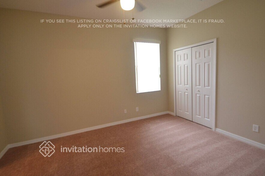 Building Photo - 653 Orista Dr