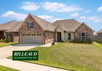 Building Photo - 405 Claystone Rd