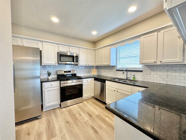 Building Photo - 1514 Park Meadow Dr