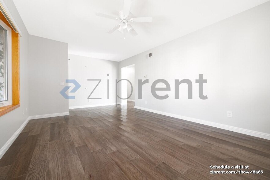 Building Photo - 10959 Bali Ln