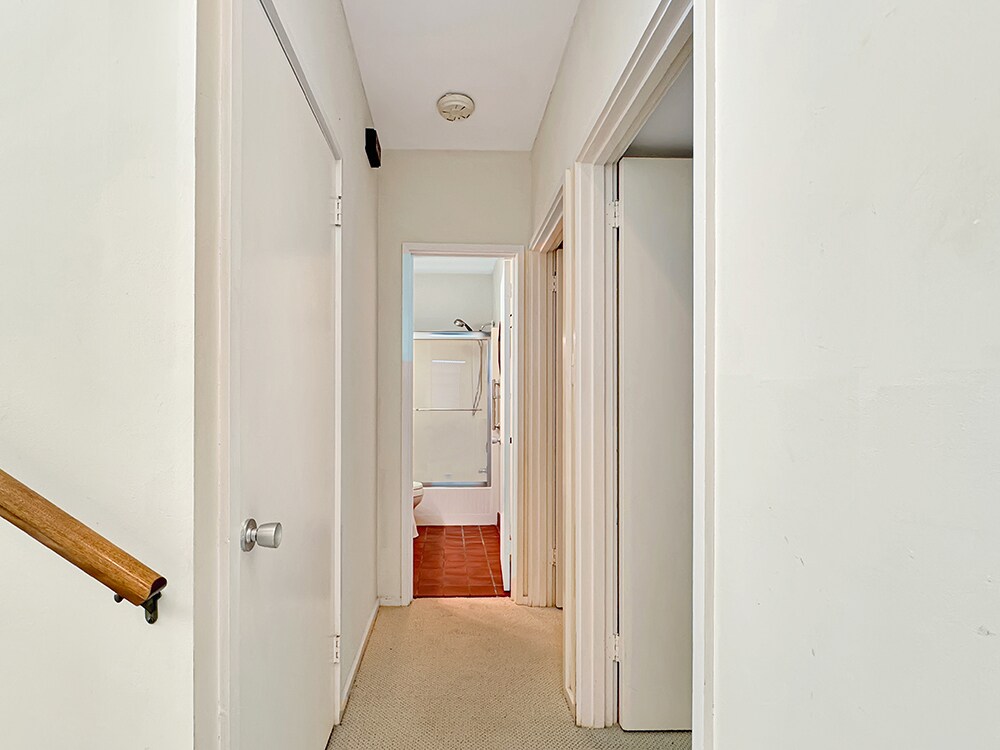 Building Photo - 609 Indian Springs Ct