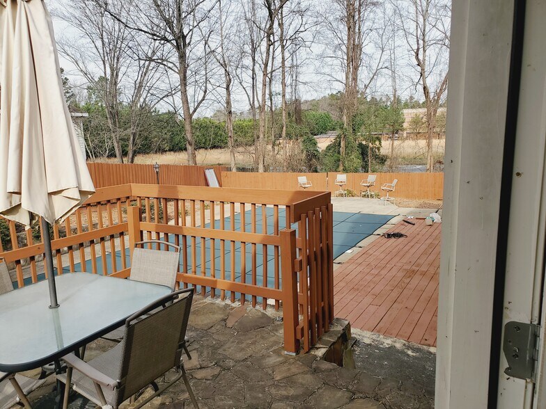 Building Photo - 502 Tomahawk Trail