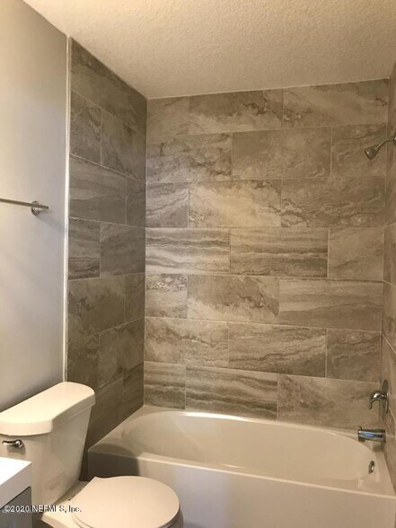 Building Photo - 1055 STOCKS St