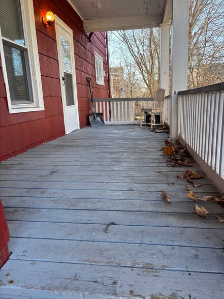 Building Photo - 866 Liberty St