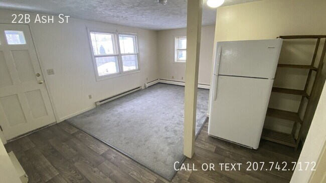 Building Photo - 22b Ash St