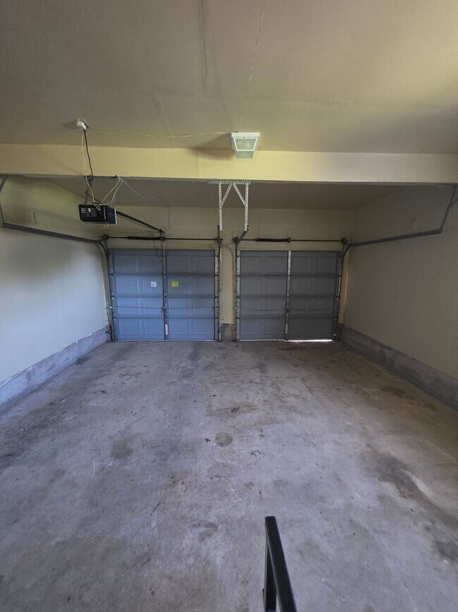 Building Photo - Charming 3/2 in Copperas Cove