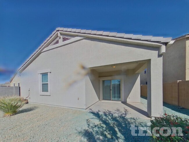 Building Photo - 17030 N Rosemont St