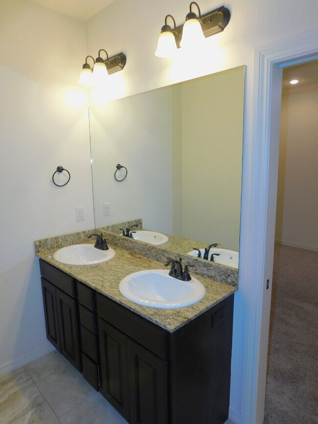 Building Photo - Gorgeous! Near Washington Regional and the Bike Trail! To schedule your own showing, 479-341-6744.