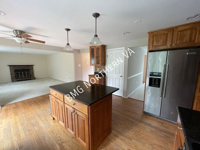 Building Photo - 1846 Clovermeadow Dr