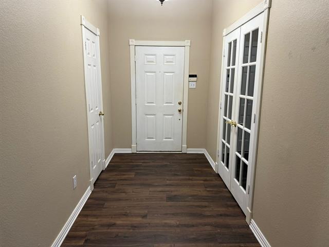 Building Photo - 2902 Hollis Dr