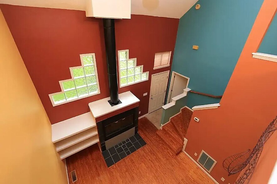 Building Photo - 505 Fostoria Ct