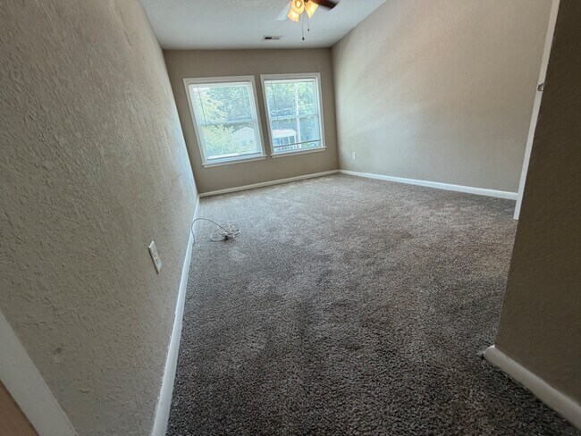 Building Photo - 3561 Orange St