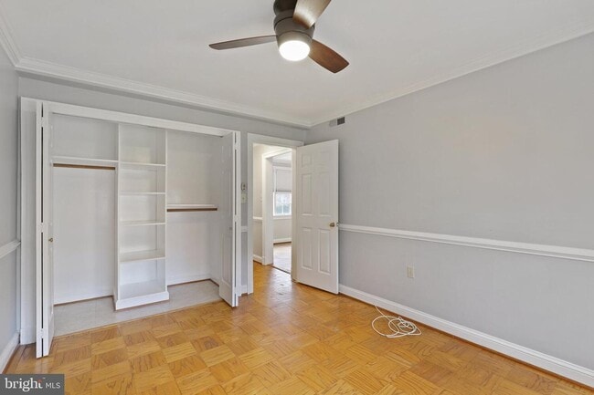 Bedroom - 6622 Boulevard Vw