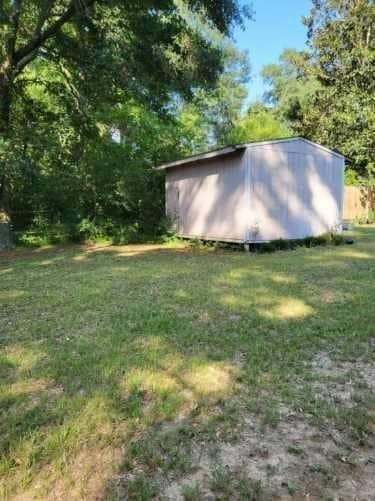 Building Photo - 5228 Border Dr N