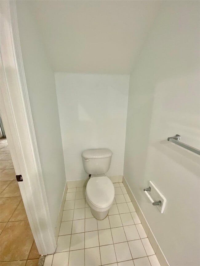 Building Photo - 8720 Cypress Walk Ct