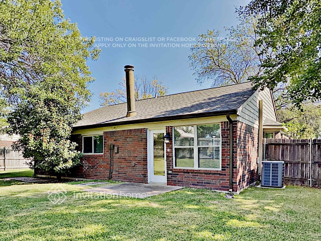 Building Photo - 5005 Colonial Dr