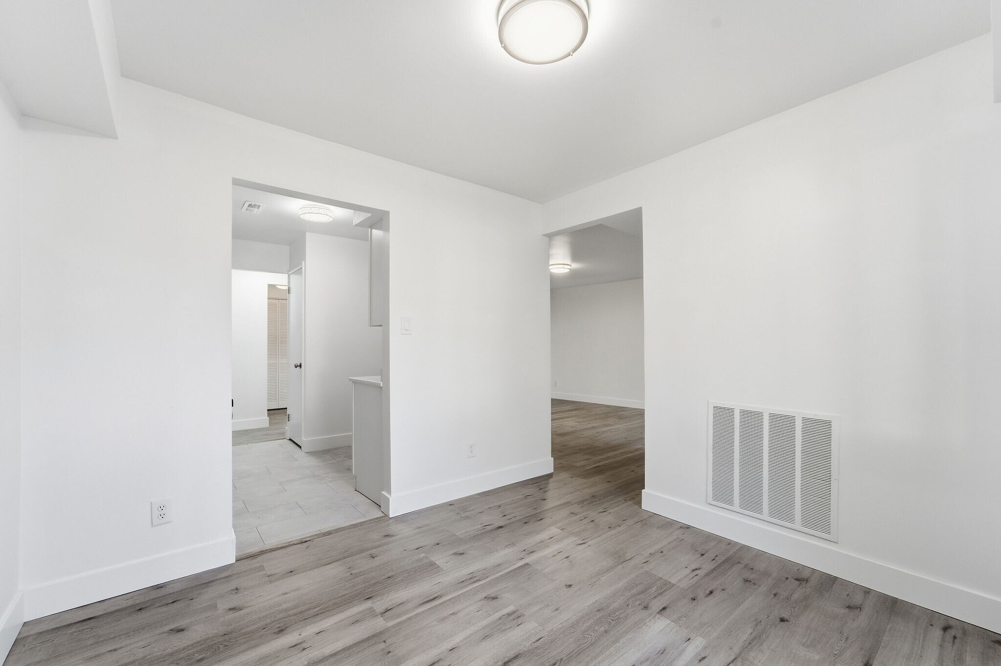 Building Photo - 113 Echelon Rd