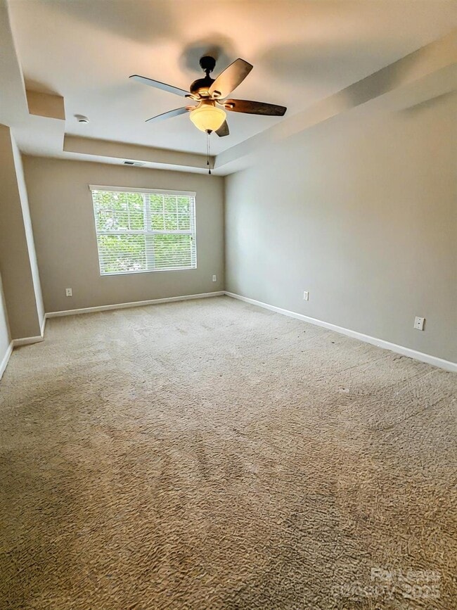 Building Photo - 2752 Sawbridge Ln