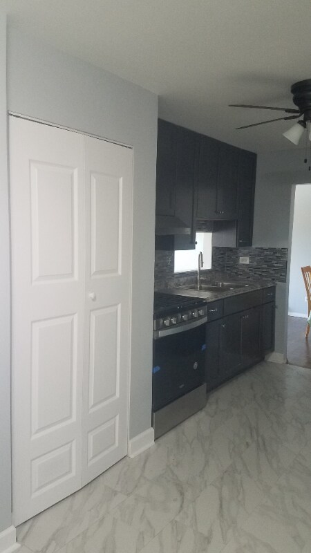 Building Photo - 8892 Jody Ln