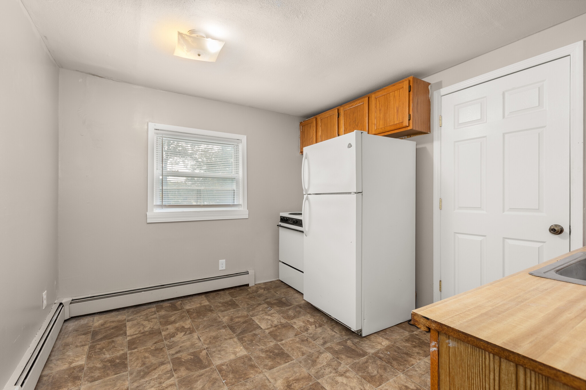 Building Photo - 447 Johnson Ave