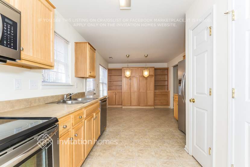 Building Photo - 404 Morningside Rd