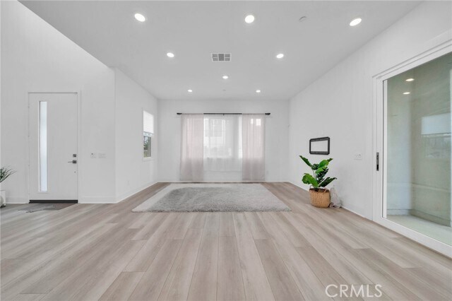 Building Photo - 27216 W Coyote Bush Ct