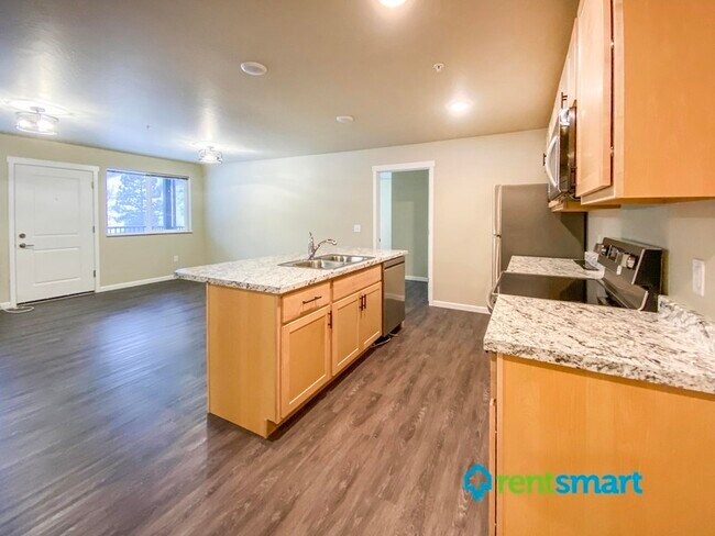 Building Photo - 3484 MT-200