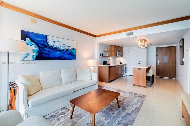 Building Photo - 6801 Collins Ave