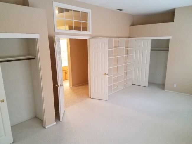 Building Photo - Briggs Ranch Home with RV Parking!