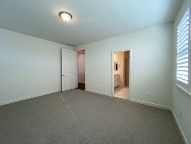 Building Photo - New Construction 4 bedroom 2.5 bath W Section!! With Solar!!!