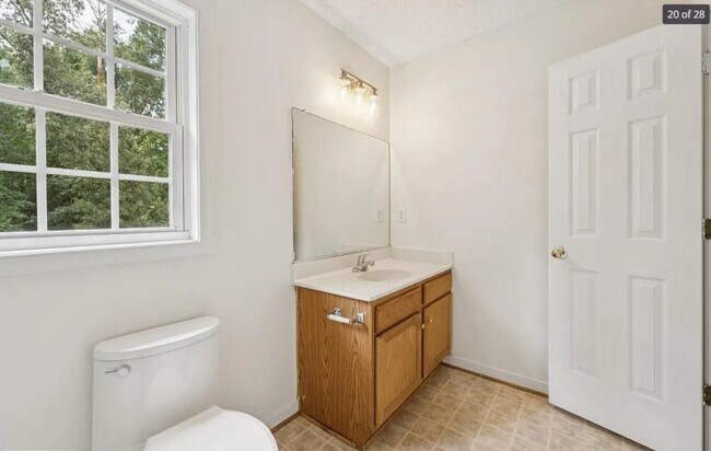 Building Photo - 5508 Impala Dr
