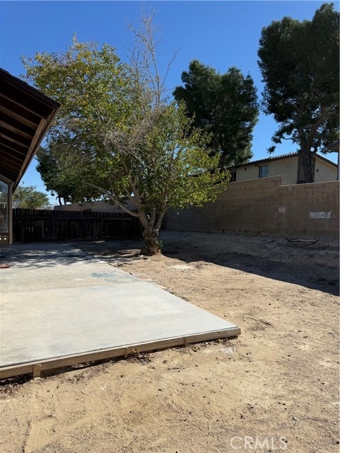 Building Photo - 15171 Wildrose St