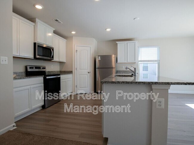 Building Photo - 2827 Meadowview Blvd