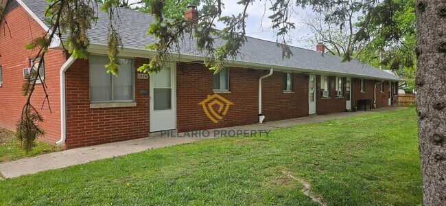 Building Photo - Renovated 1 Bedroom at Campbell Apartments Near Downtown Available Now!