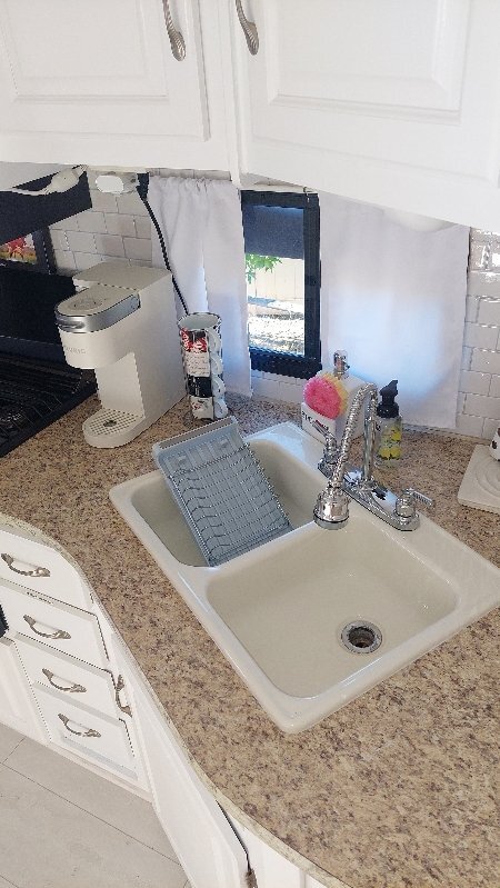 Building Photo - 9204 Old Castle Rd